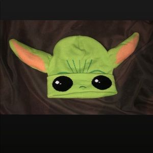 Baby yoda beanie